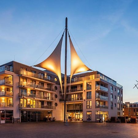 Eckernförde Apartmenthaus Hafenspitze Ap 5 - "Am Yachthafen 5" - Blickrichtung Offenes Meerstrandpromenade מראה חיצוני תמונה